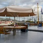 Mps Holland Hotel en barco 2*