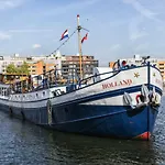 Hotel en barco Mps Holland 2*
